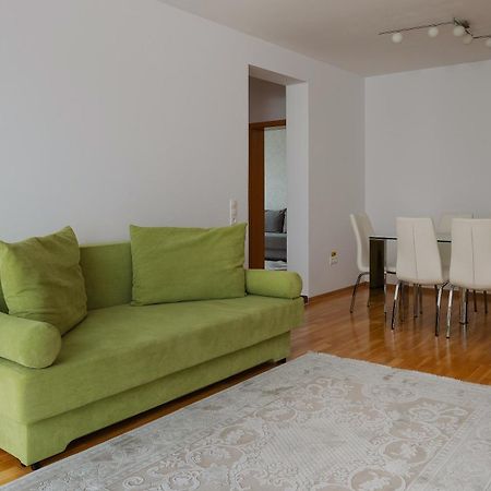 Brasov Holiday Apartments מראה חיצוני תמונה