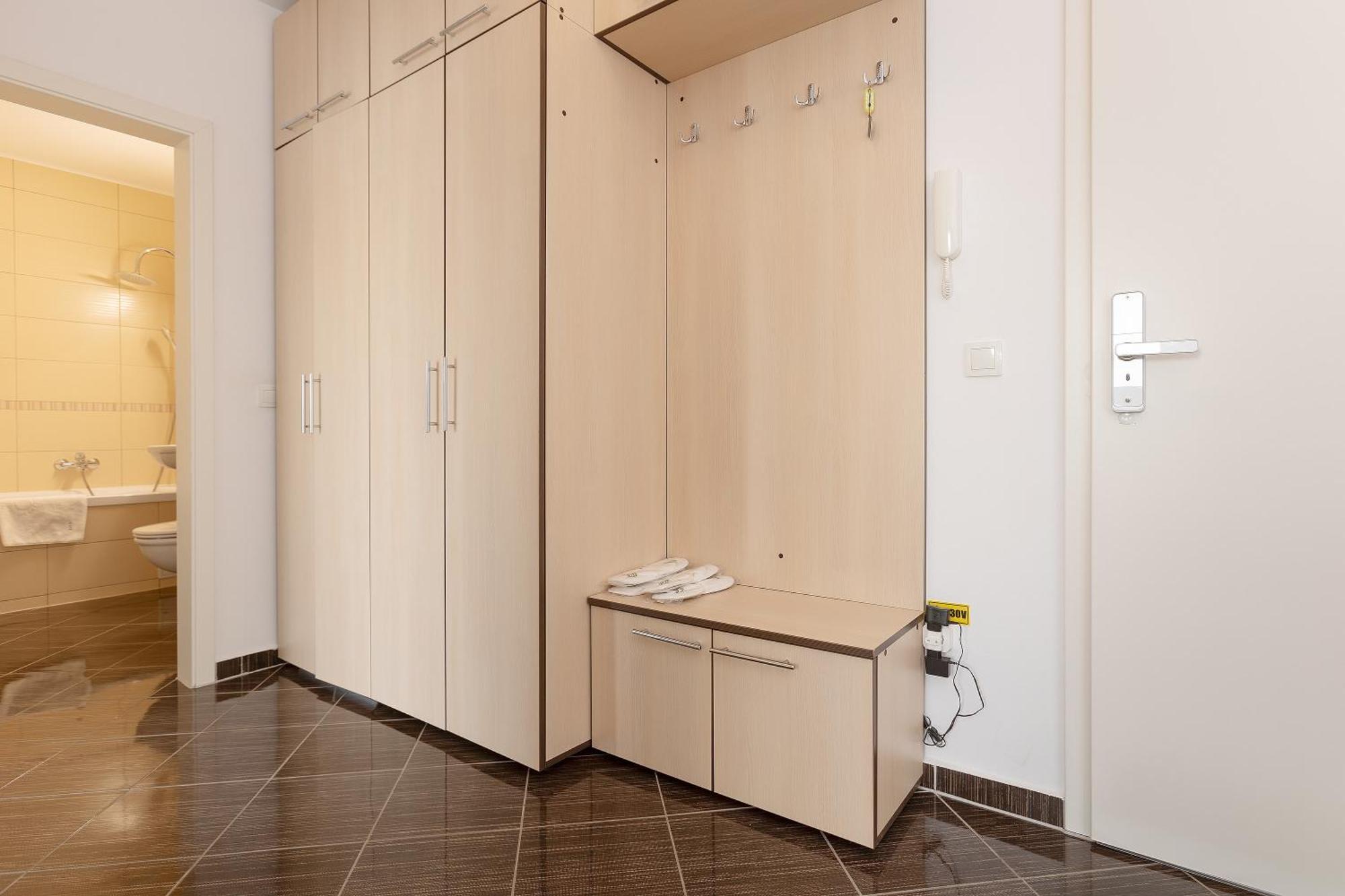 Brasov Holiday Apartments מראה חיצוני תמונה