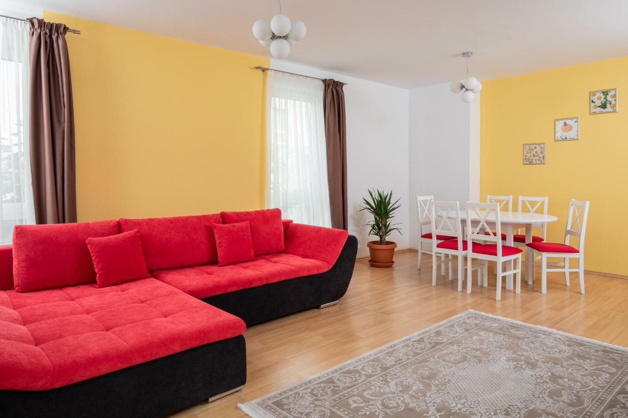 Brasov Holiday Apartments מראה חיצוני תמונה